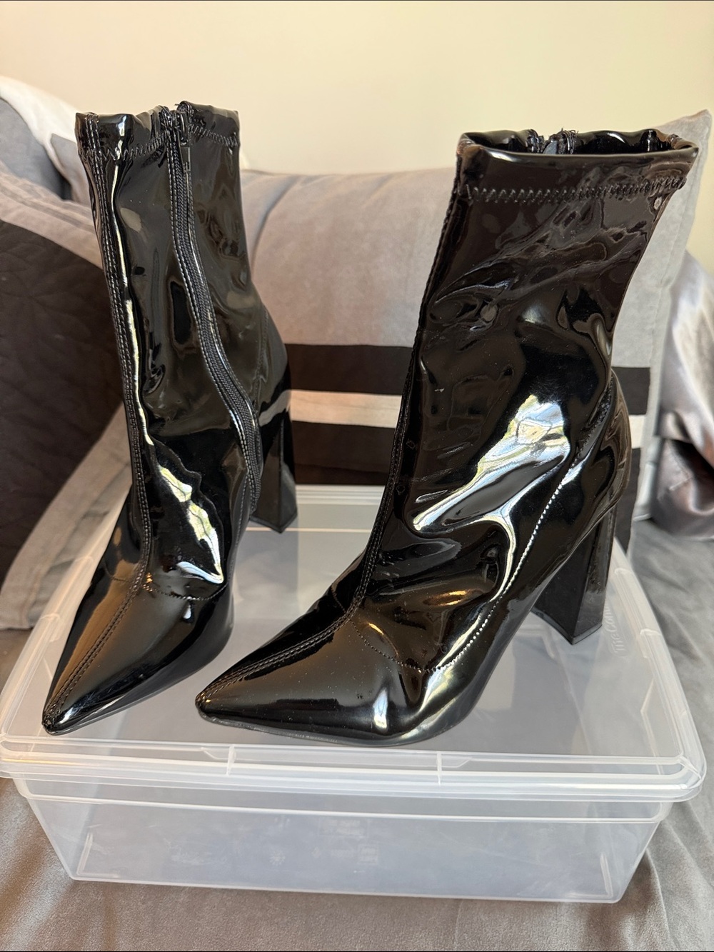 Journee Collection Black Patent Pointed Toe Block Heel Ankle Booties